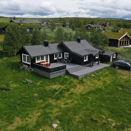 Holiday home Cozy, Well-equipped And Family-friendly In *