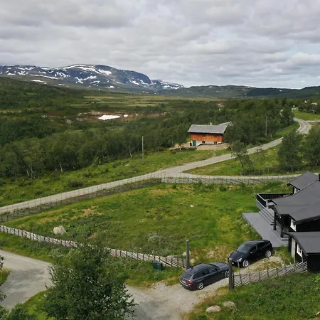 Dom wakacyjny Cozy, Well-equipped And Family-friendly In Geilo