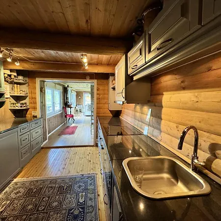 Cozy, Well-equipped And Family-friendly In Holiday home