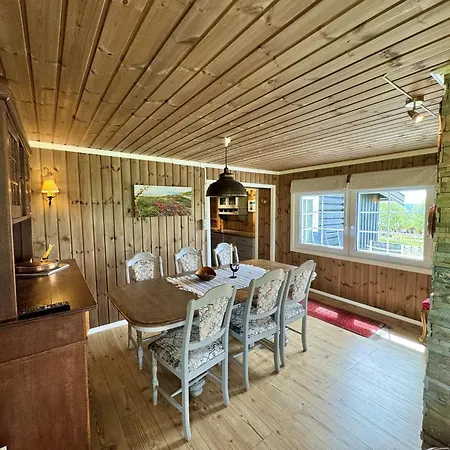 Cozy, Well-equipped And Family-friendly In Holiday home *